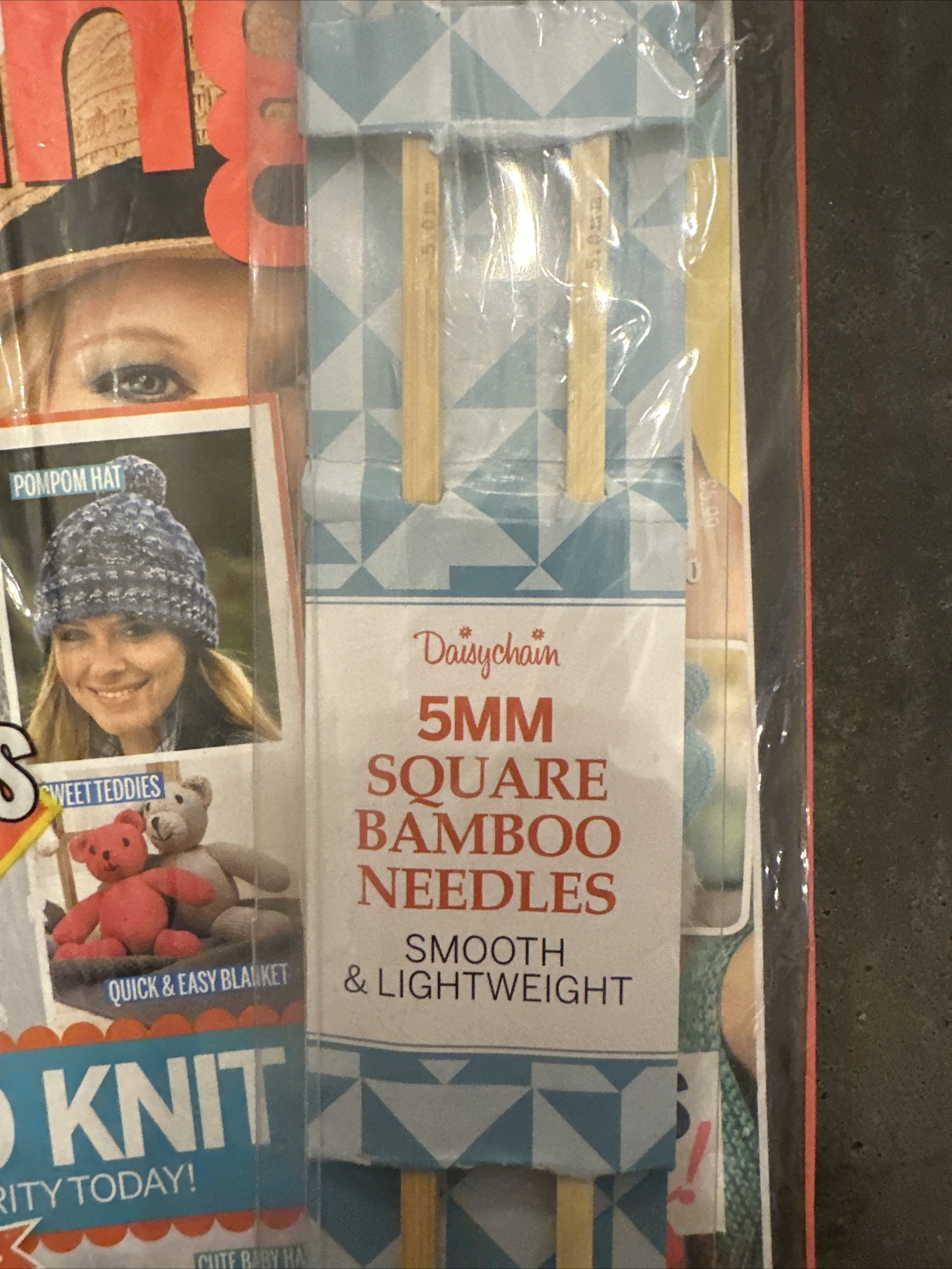Simply Knitting UK Issue 160 2017 Square 5MM Needles Stitching