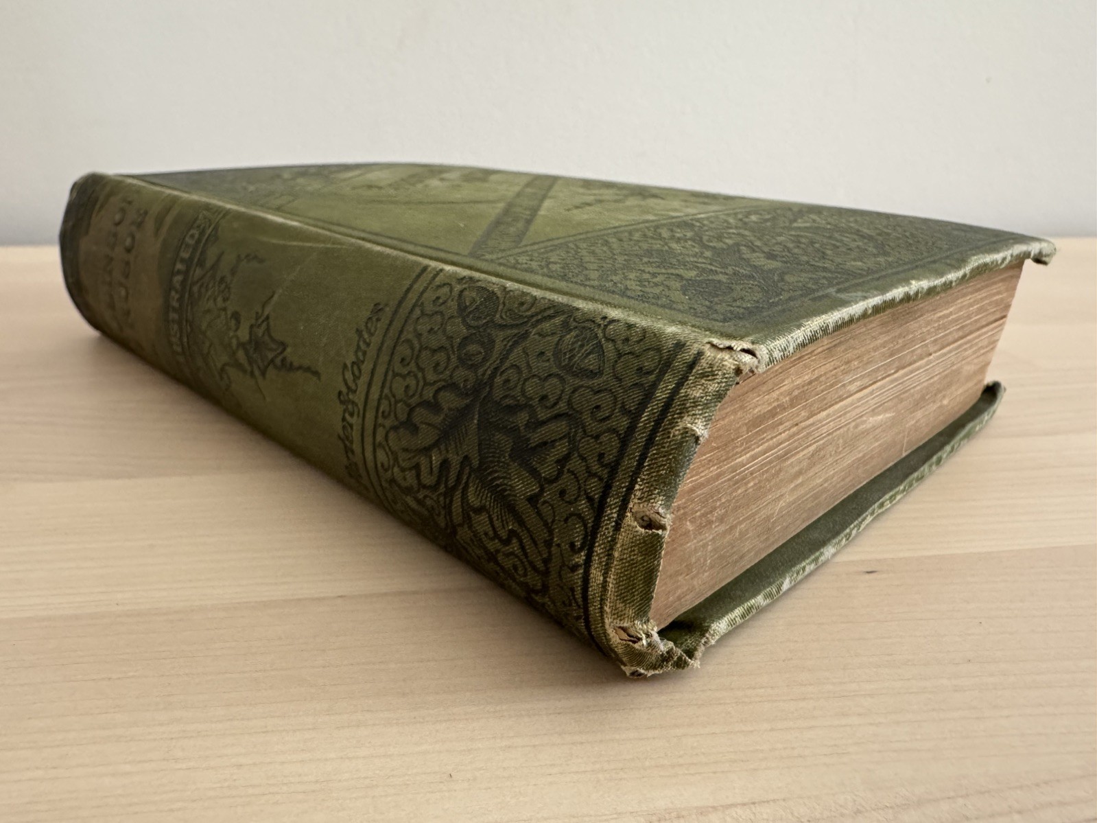 Robinson Crusoe by Daniel DeFoe 1880’s Porter & Coates Antique Hardcover Book