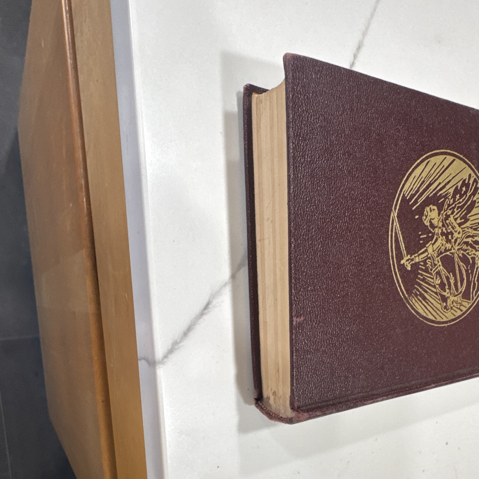 Robinson Crusoe 1925 Thus 1st edition Daniel Defoe HC Illustrated, Winston