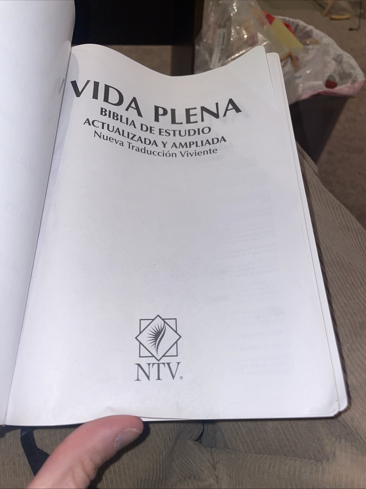 2023 Vida Plena Bibla De Estudio NTV Leather Life Publishers