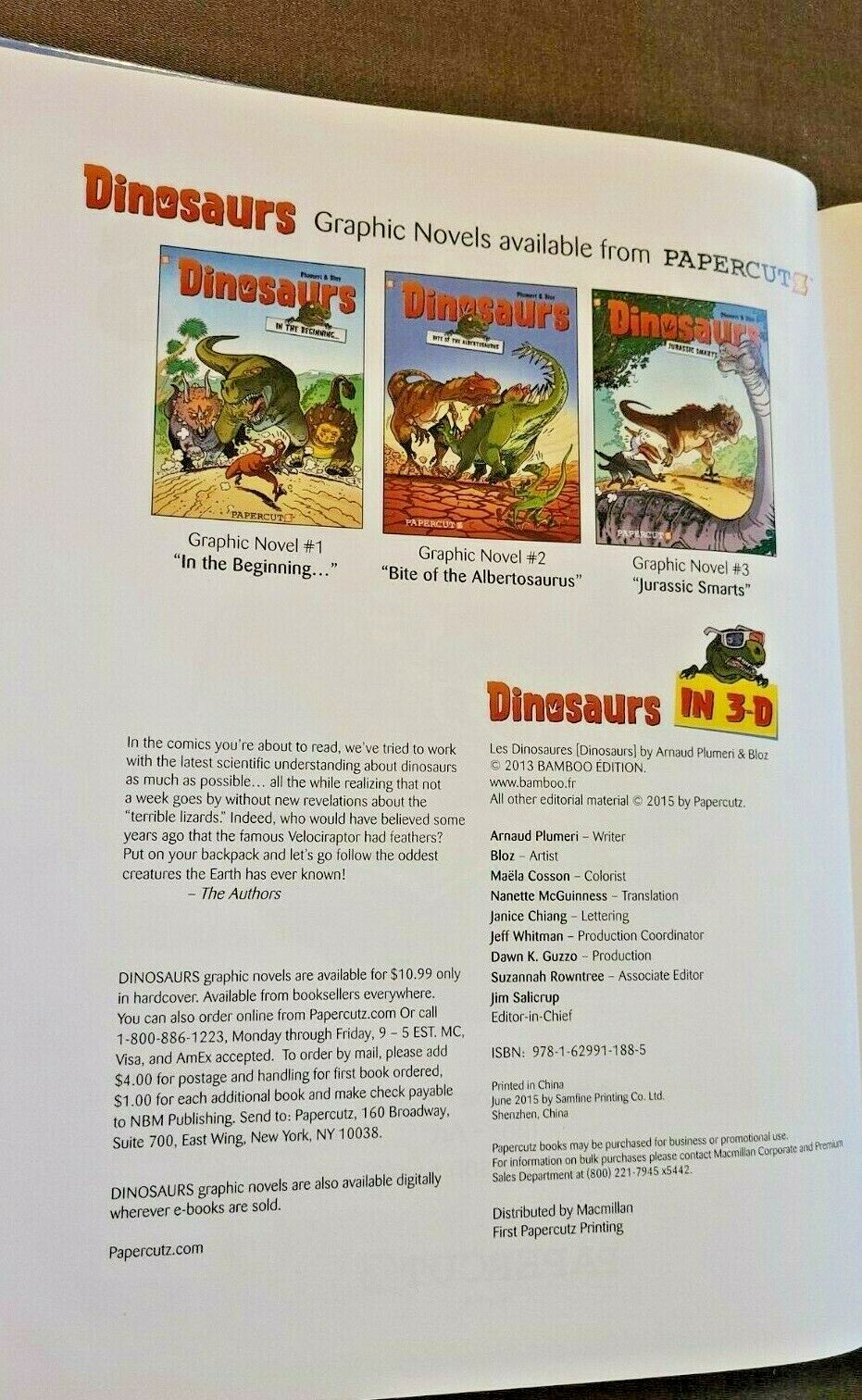 Dinosaurs Graphic Novels Ser.: Dinosaurs 3-D by Arnaud Plumeri (2015, Hardcover)