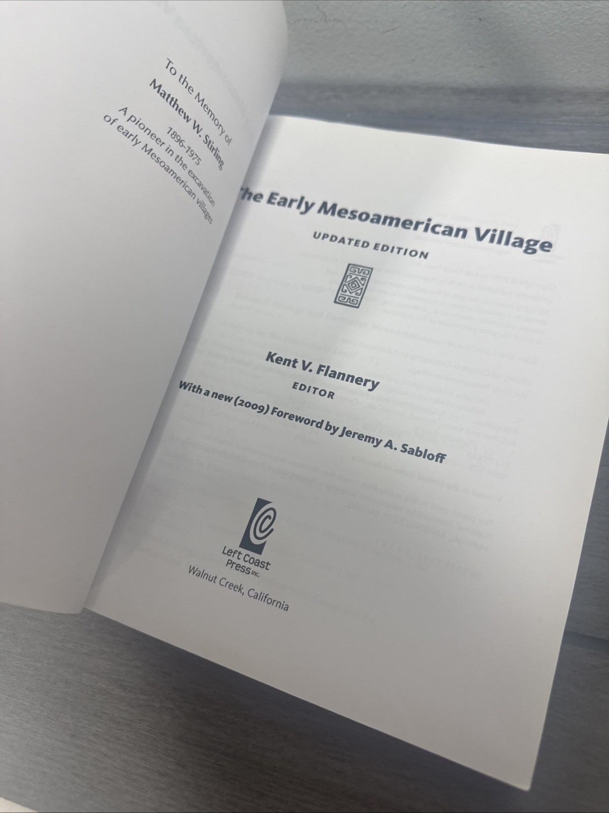 The Early Mesoamerican Village: Updated Edition by Kent V. Flannery (English) Pa