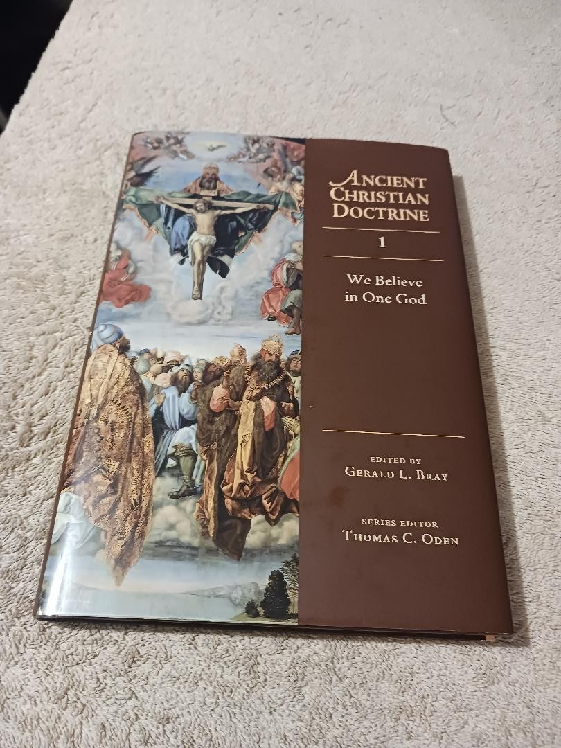 We Believe in One God by Gerald L. Bray and Intervarsity Press (2009, Hardcover)