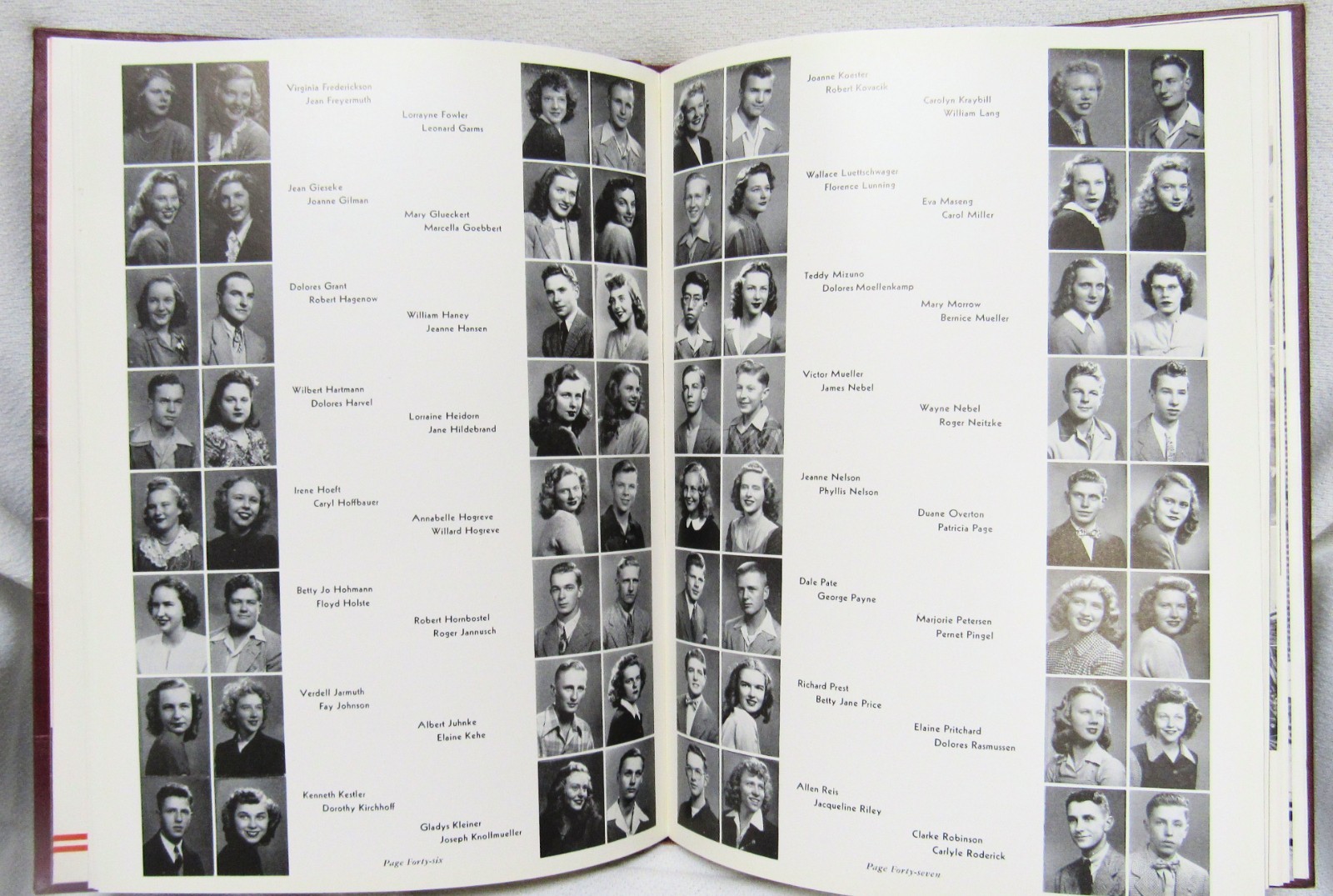 1946 The Heights Arlington Heights Illinois High School Yearbook Book