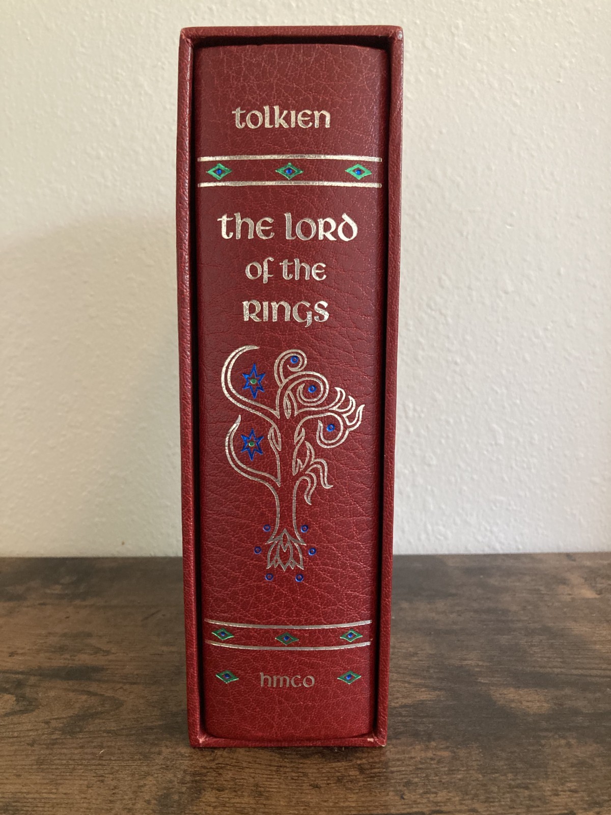 J.R.R. Tolkien THE LORD OF THE RINGS Collector’s Edition w/ Slipcase & Map LOTR