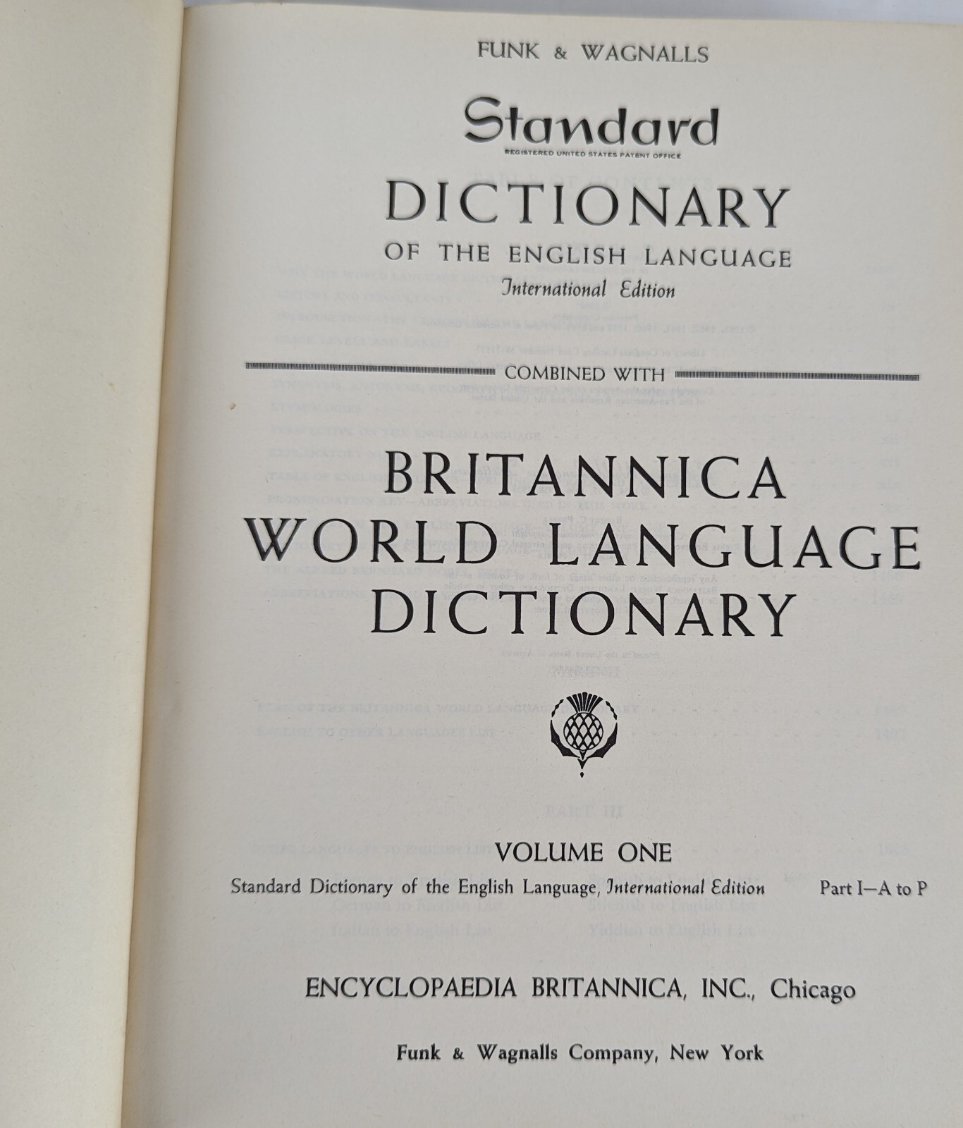 1964 Britannica World Language International Edition Funk Standard Dictionary