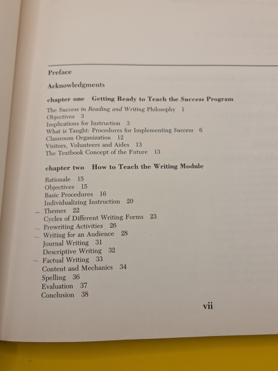 SUCCESS IN READING AND WRITING: GRADE 6 -THE TEXTBOOK By Anne H. Adams