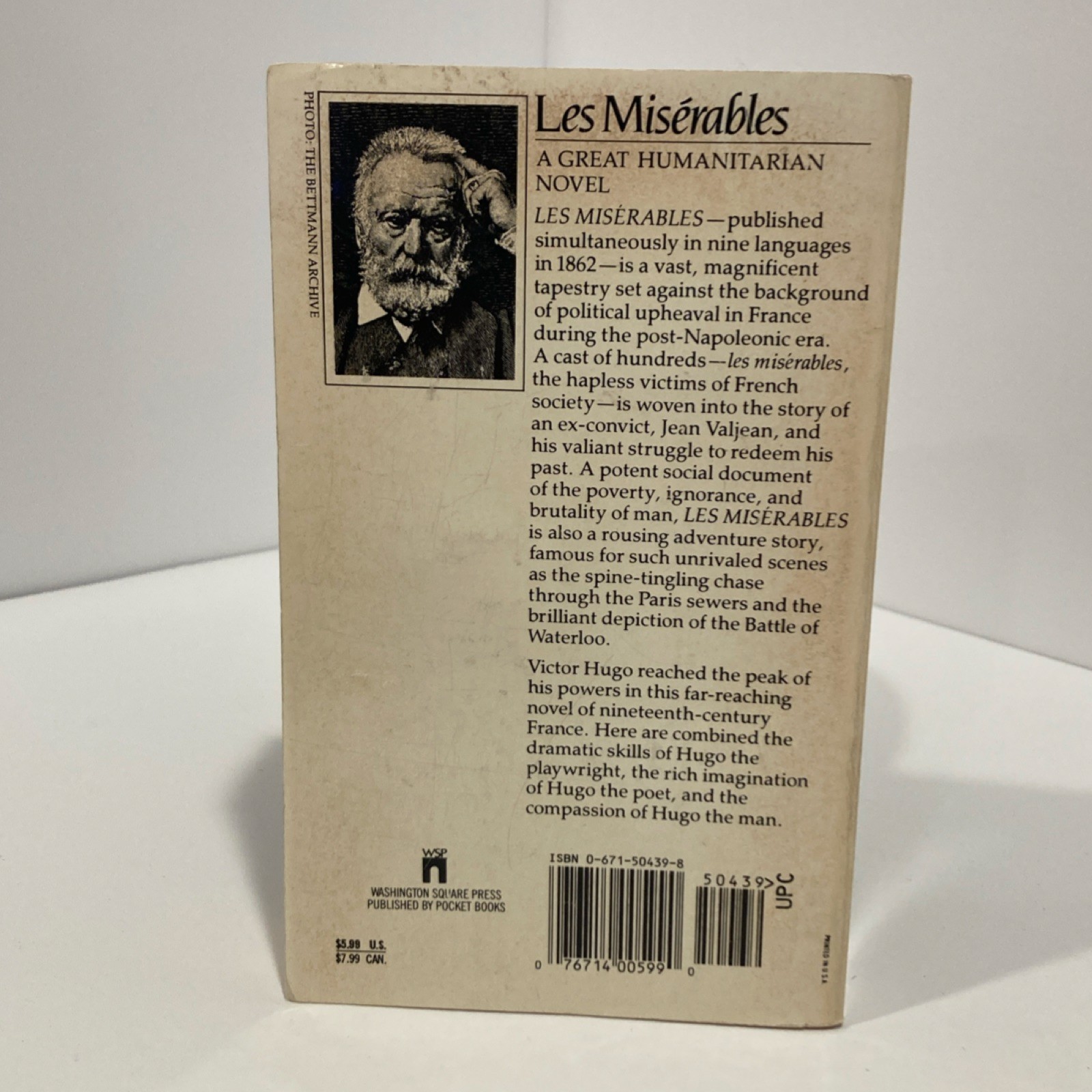 Les Misérables by Victor Hugo Paperback Washington Square Press Abridged