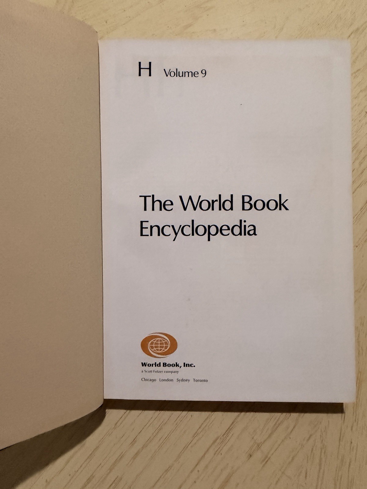 The World Book Encyclopedia set of 12 books)