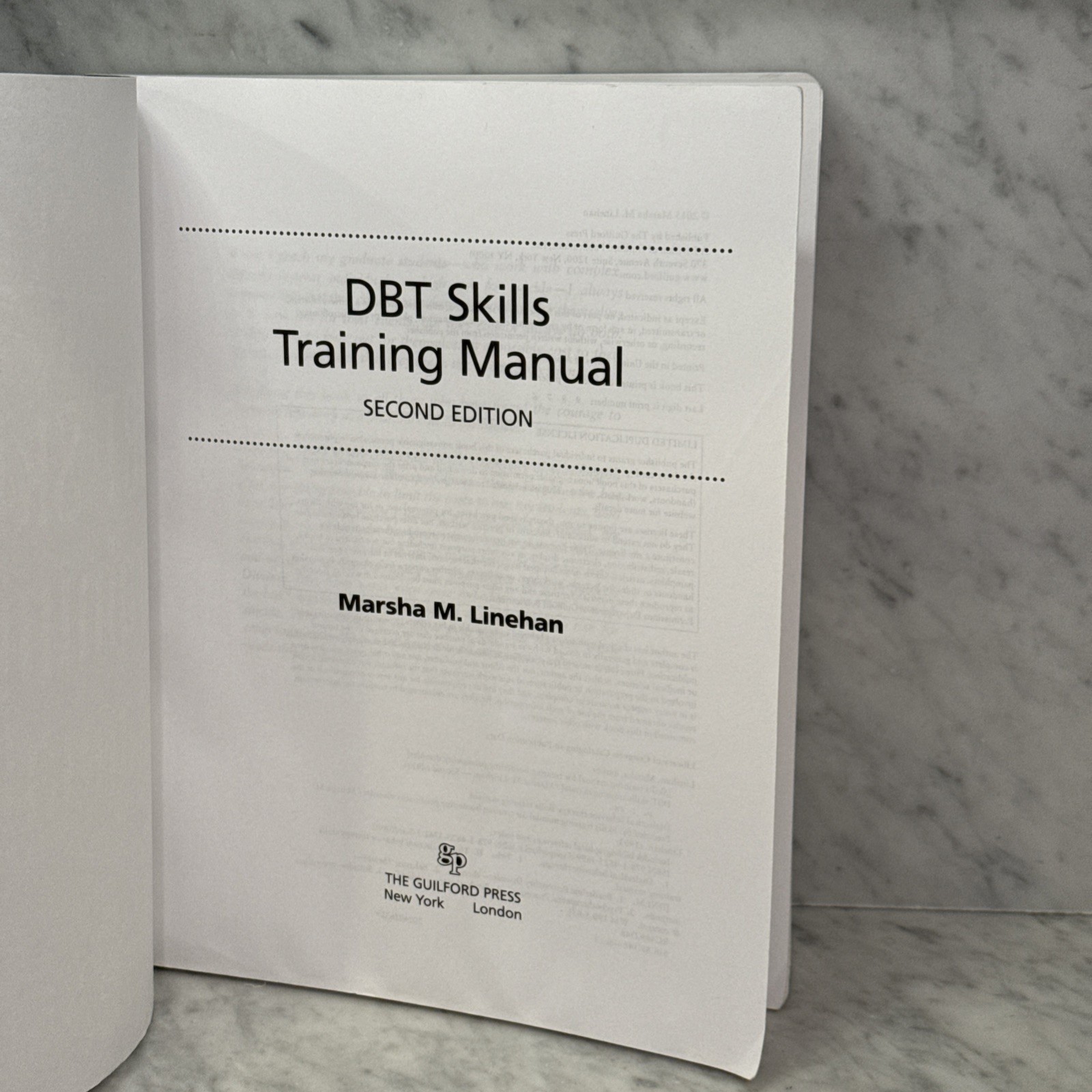 DBT Skills Training Manual – Softcover Second Edition – Marsha Linehan VERY GOOD