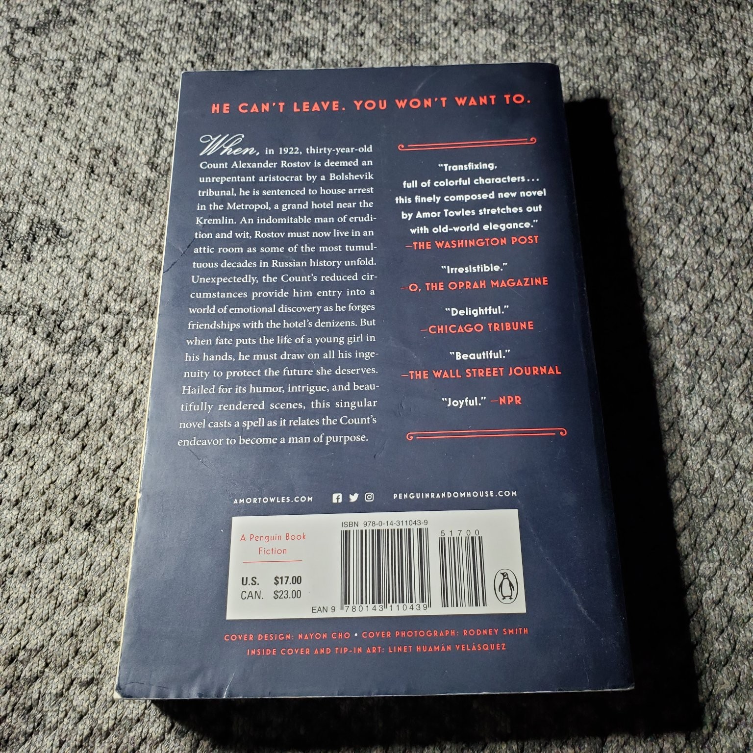 A Gentleman in Moscow Amor Towles 2016 Paperback Historical Fiction Penguin
