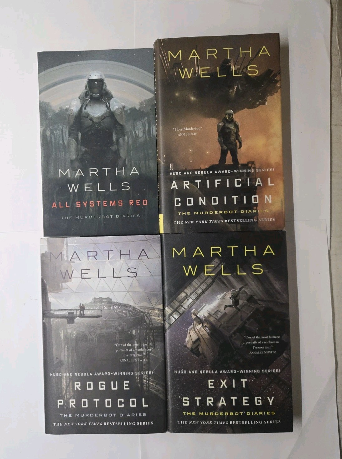 ​Martha Wells Murderbot Diaries Books 1-4 Complete Novella Lot All Systems Red