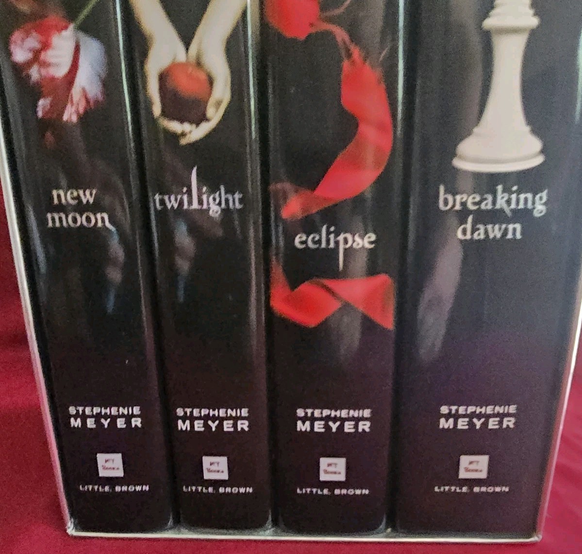 The Twilight Saga Ser.: The Twilight Saga Complete Collection by Stephenie Meyer
