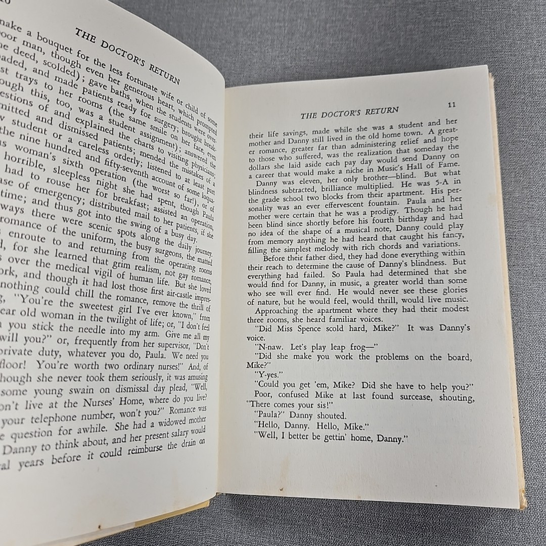 The Doctor’s Return Ken Anderson 1961 Vintage Hardcover Dust Jacket