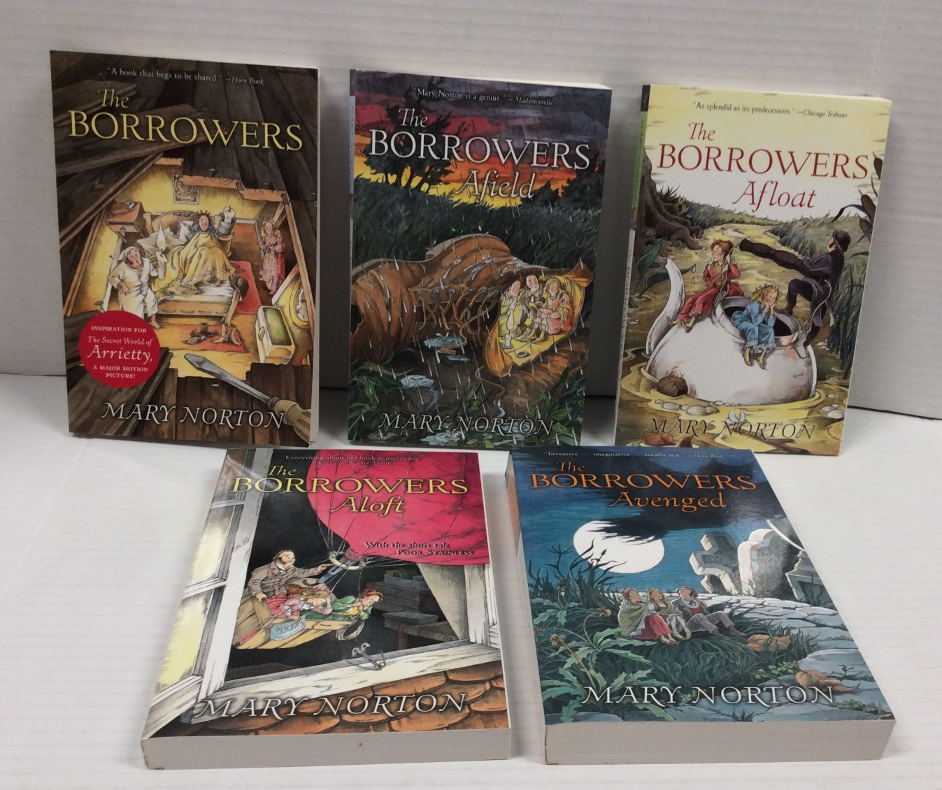 THE BORROWERS: BOOKS 1-5 Mary Norton Illustrated PBs