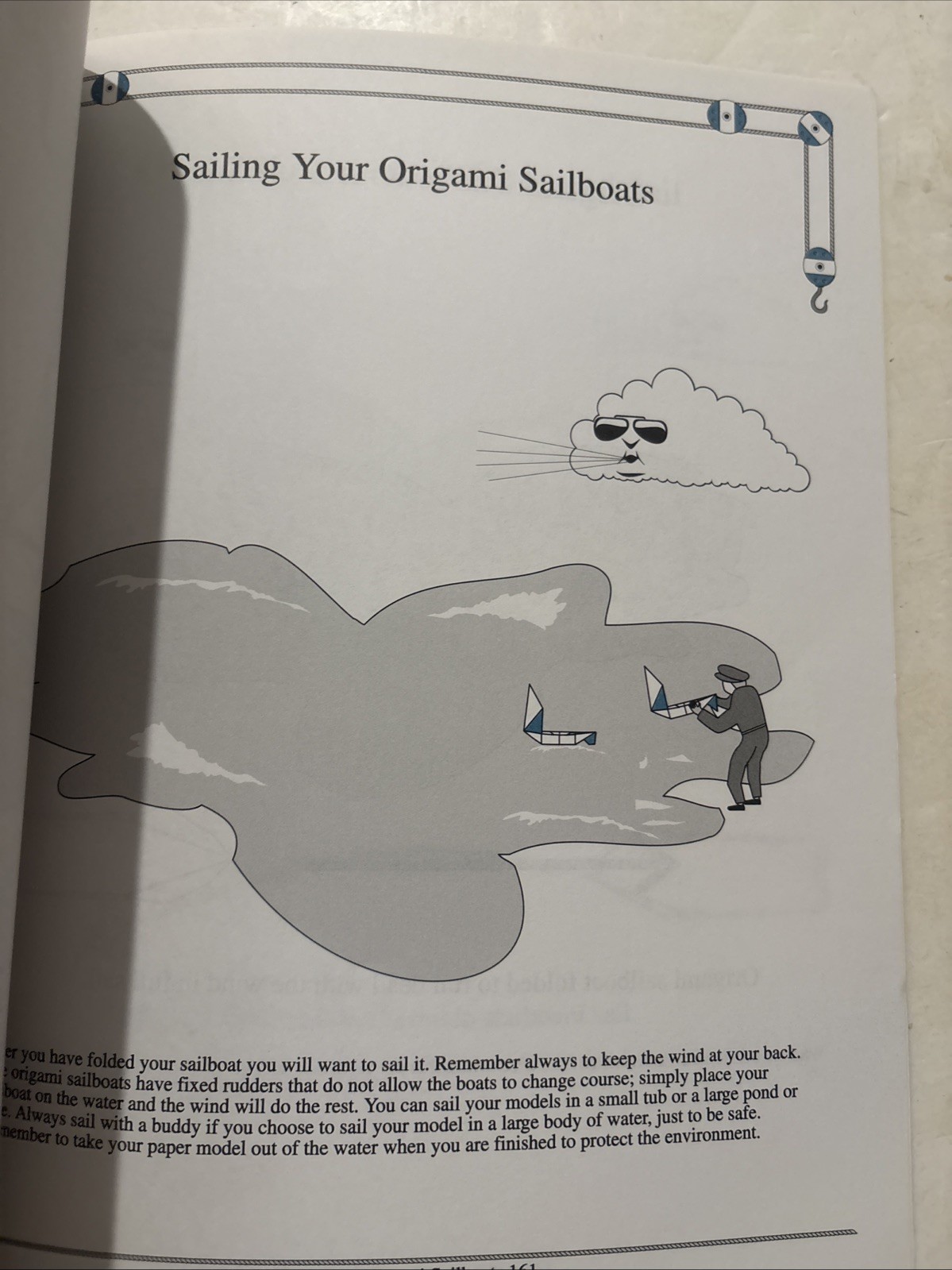 ORIGAMI SAILBOATS By Lew Rozelle 1st edition 2002, 166 pages