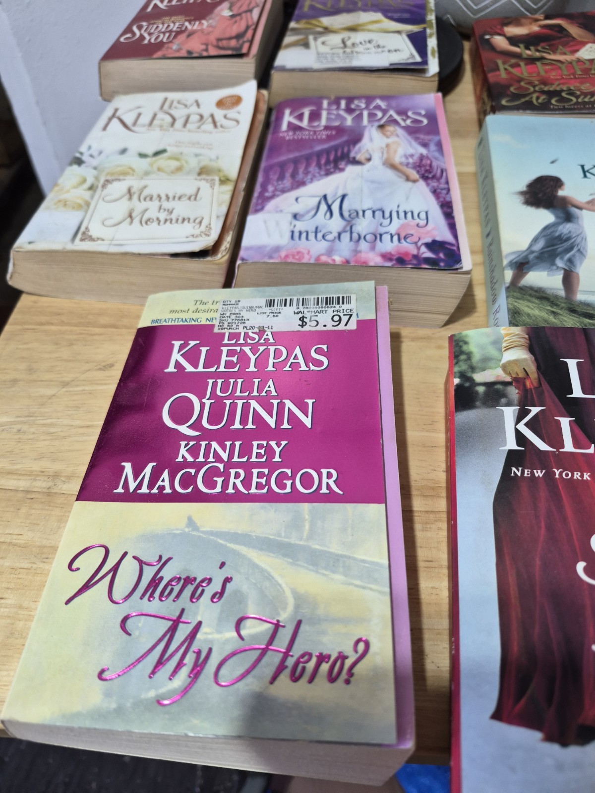 Lot of 10 Lisa Kleypas Paperback Books TITLES SEEN