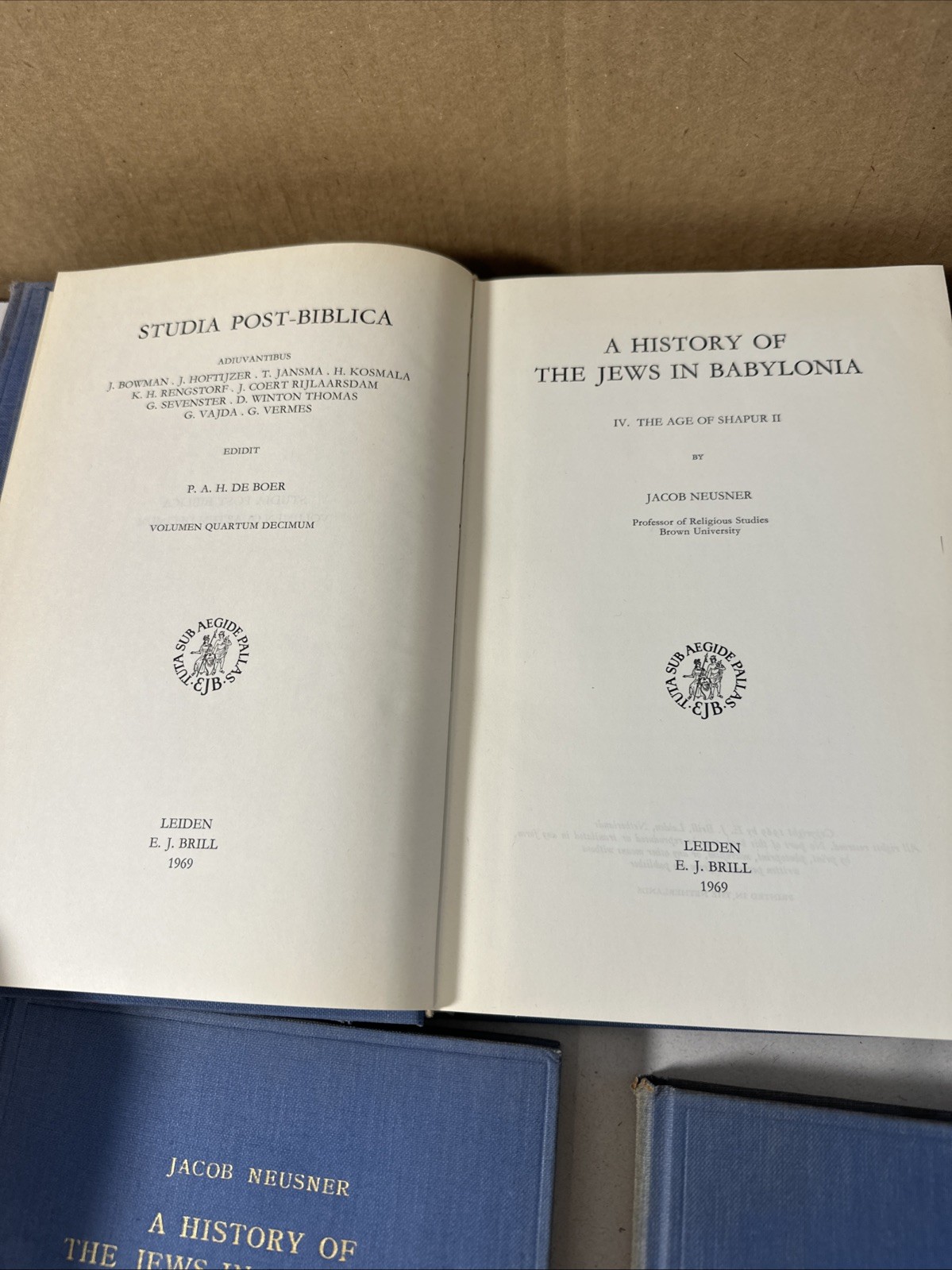 A History of The Jews In Babylonia by Jacob Neusner 5 Volume Set First Edition