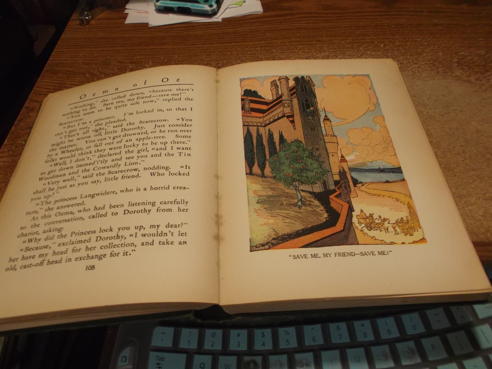 12 – Oz Books by L. Frank Baum – Illust by J. Neill – Reilly & Lee – HC