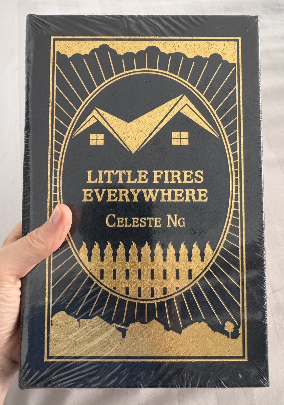 LITTLE FIRES EVERYWHERE EASTON PRESS by CELESTE NG SIGNED EDITION – NEW/SEALED
