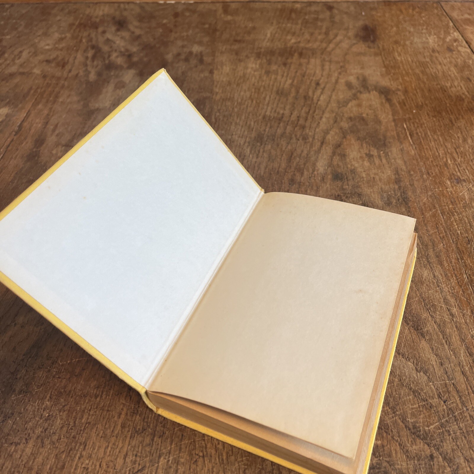 Fillets of Plaice Gerald Durrell hardback 1972 Book Club Edition