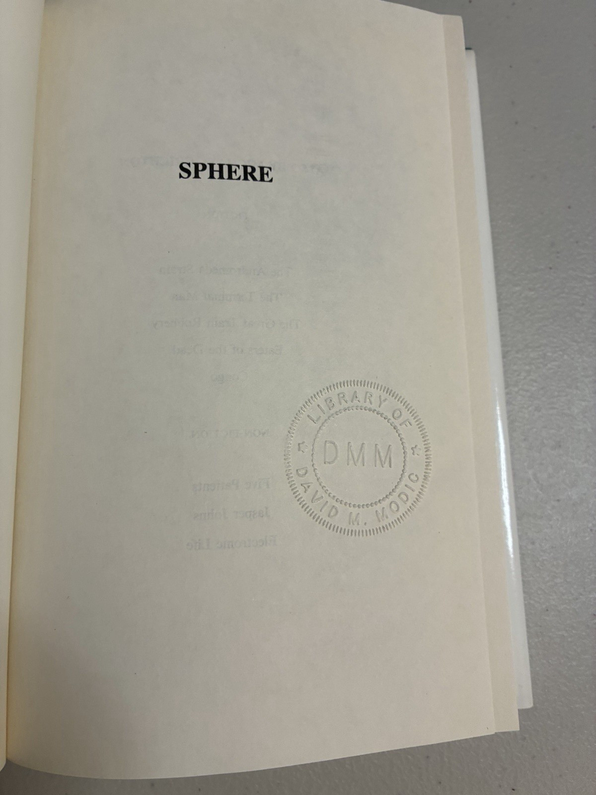 Michael Crichton Sphere Hardcover 1987 Book Club Edition Alfred A. Knopf Inc EXC