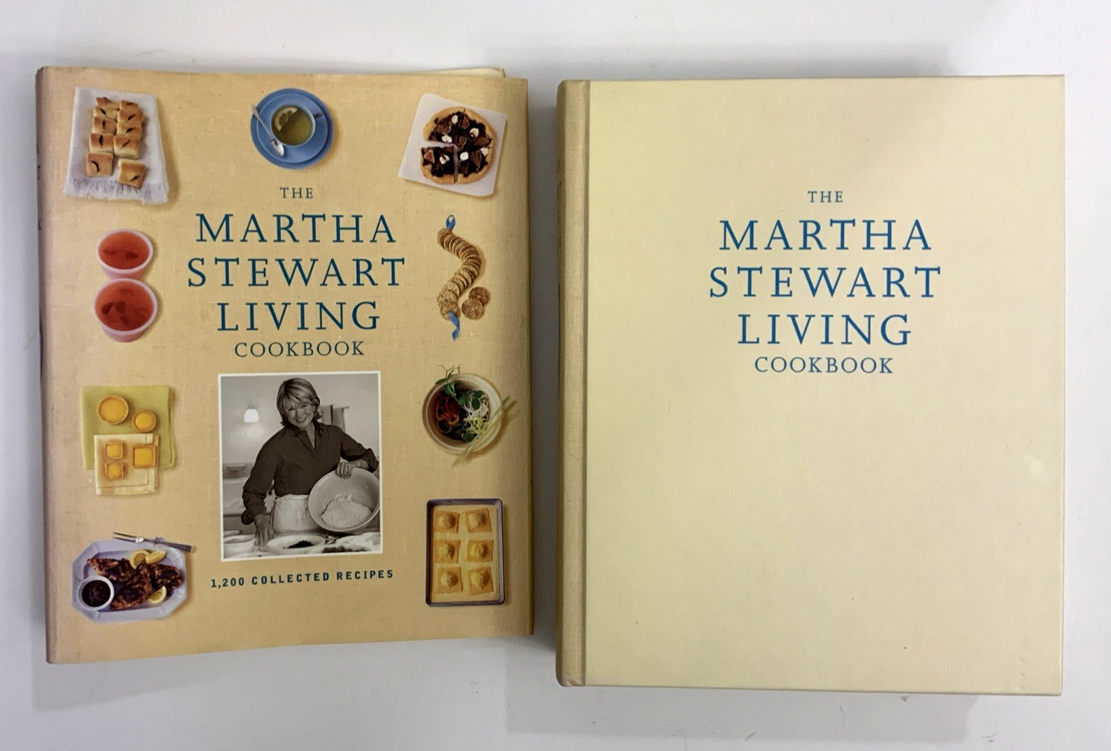 The Martha Stewart Living Cookbook 2000 Hardcover w/ Dust Jacket 592 Pages