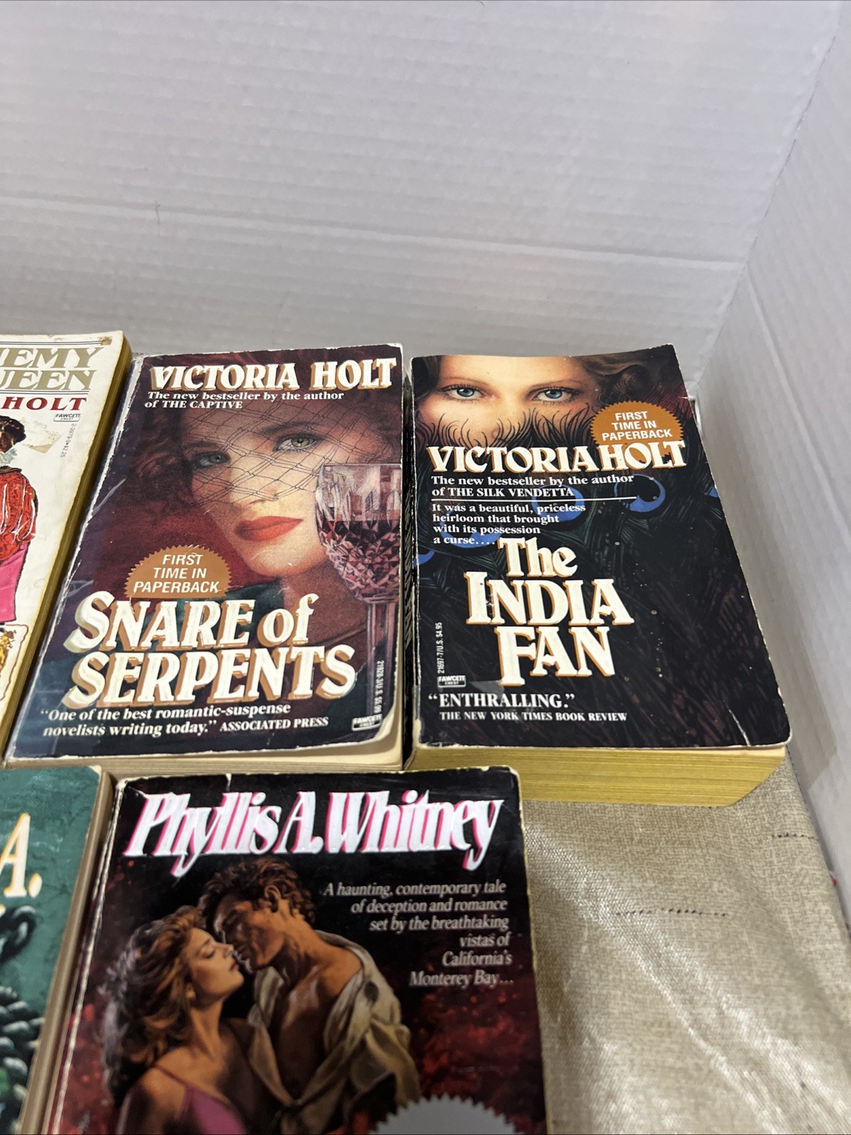 Phyllis Whitney Victoria Holt Lot Romantic Mystery Paperbacks Gothic Damsel VTG
