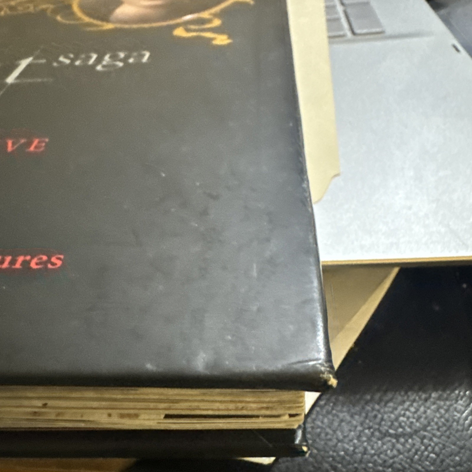 The Twilight Saga: The Complete Film Archive: Memories, Mementos, and Treasures