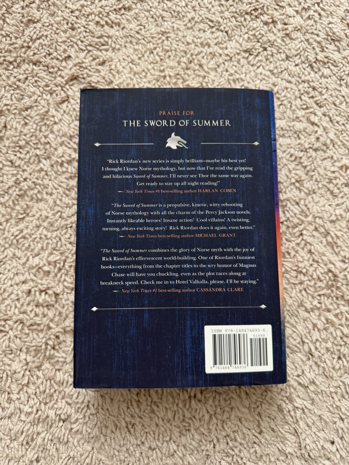 Magnus Chase Book 1 The Sword of Summer by Rick Riordan (2015, Hardcover)