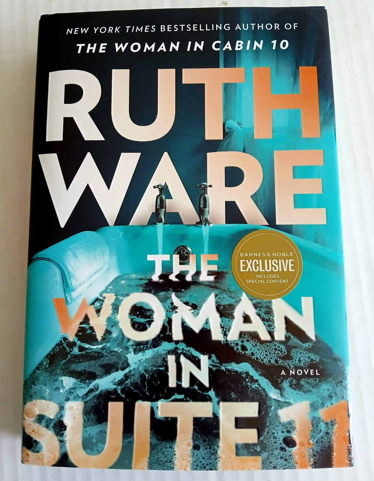 Ruth Ware The Woman in Suite 11 Hardcover Barnes & Noble Exclusive 1st Edition