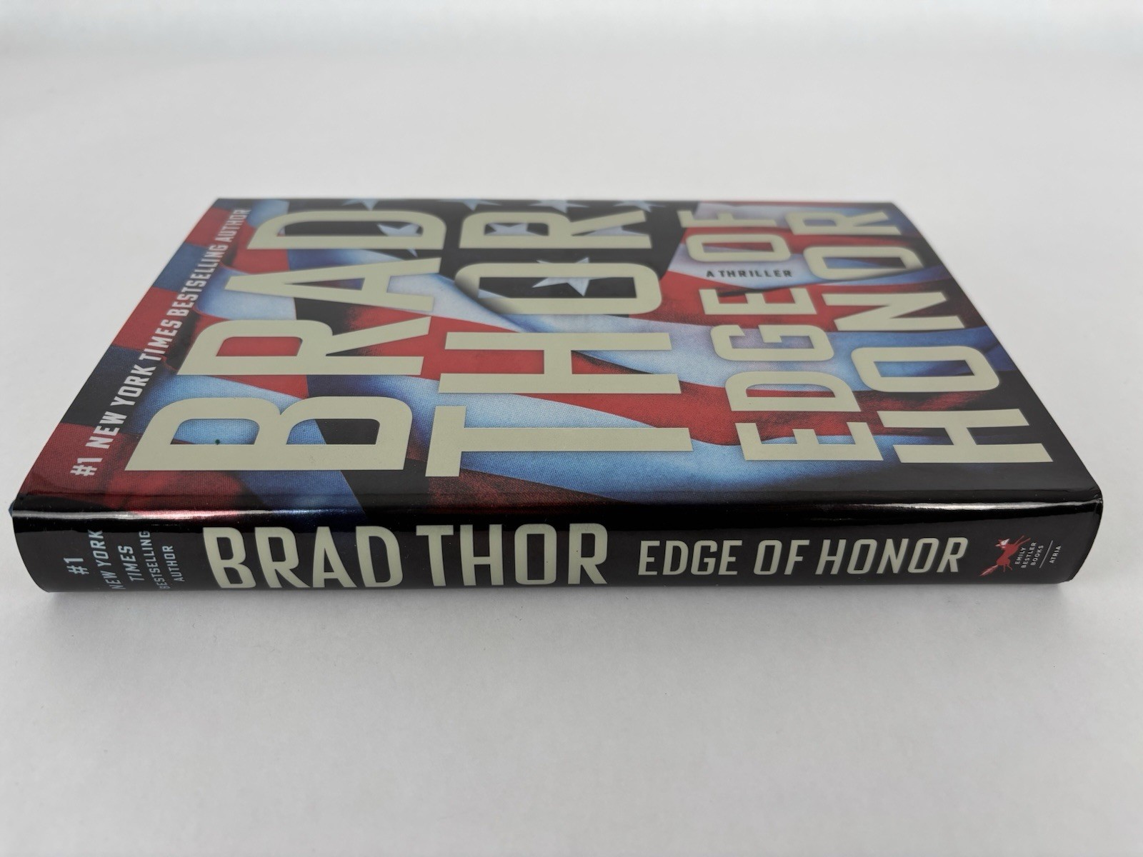 Brad Thor- Edge of Honor: A Thriller Hardcover Book ISBN 9781982182274