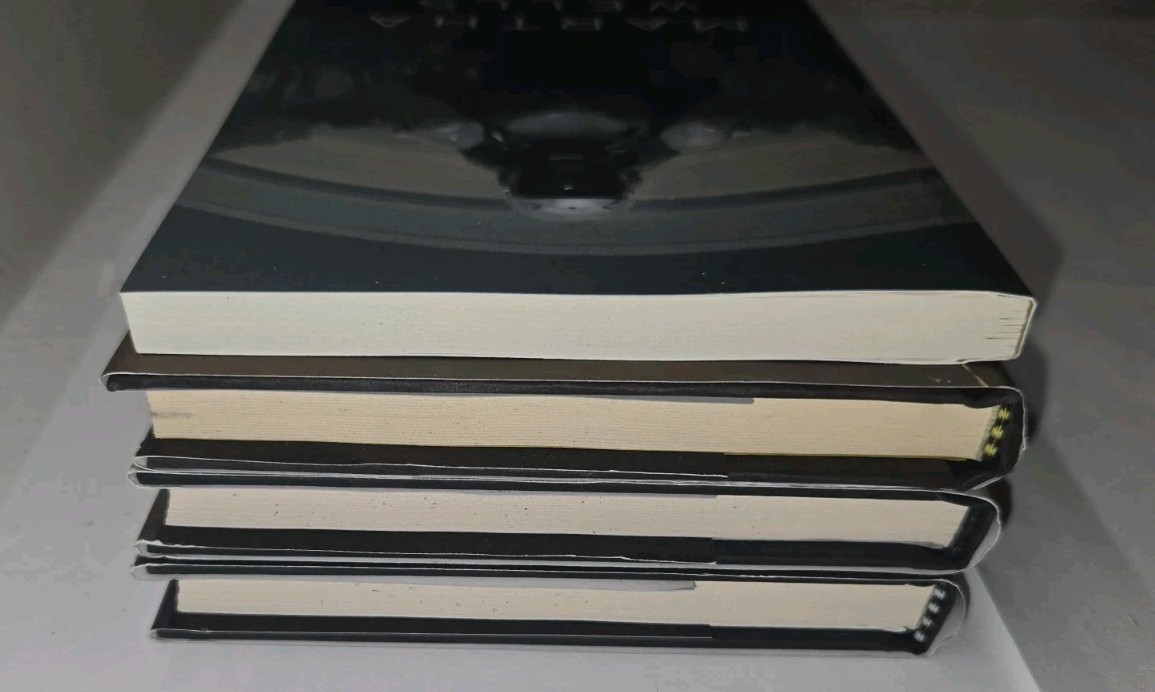 ​Martha Wells Murderbot Diaries Books 1-4 Complete Novella Lot All Systems Red