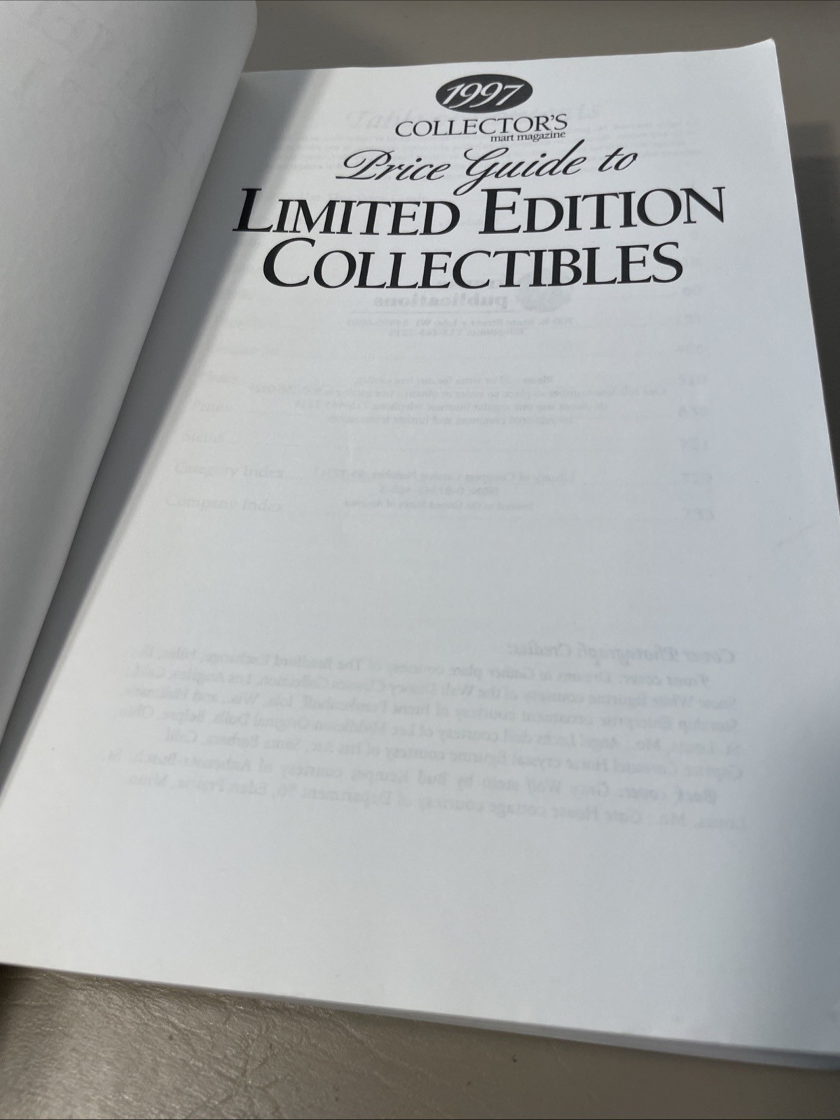 Lyle Official Antiques Review 1998, Paperback, 672 Pages