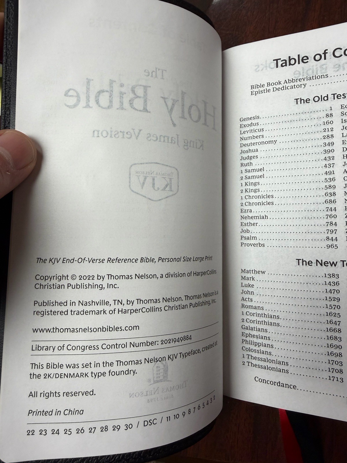 KJV Personal Size LARGE PRINT Reference Bible~Retails $110~Gen. Bk Leather *1138