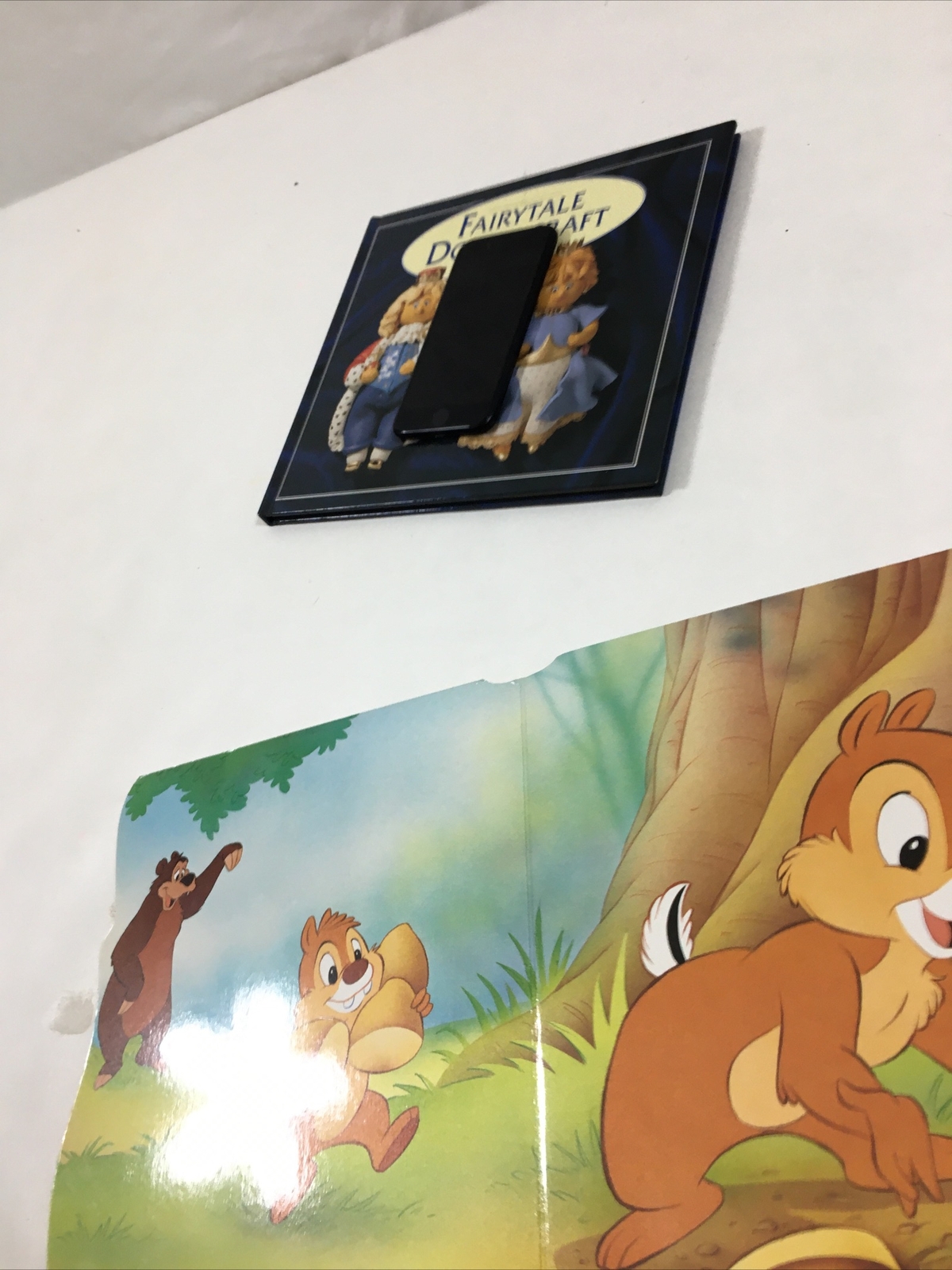 Chip ‘n’ Dale and the Bear – Disney (1989, Hardcover)