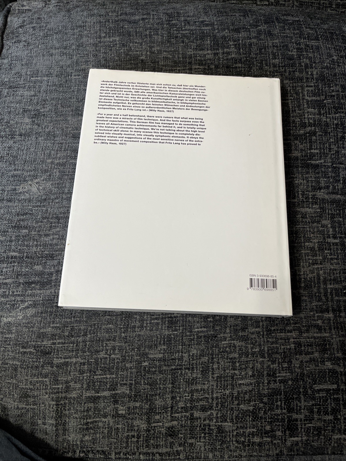 Metropolis- A Cinematic Laboratory For Modern Architecture – 2000 Eng/Ger