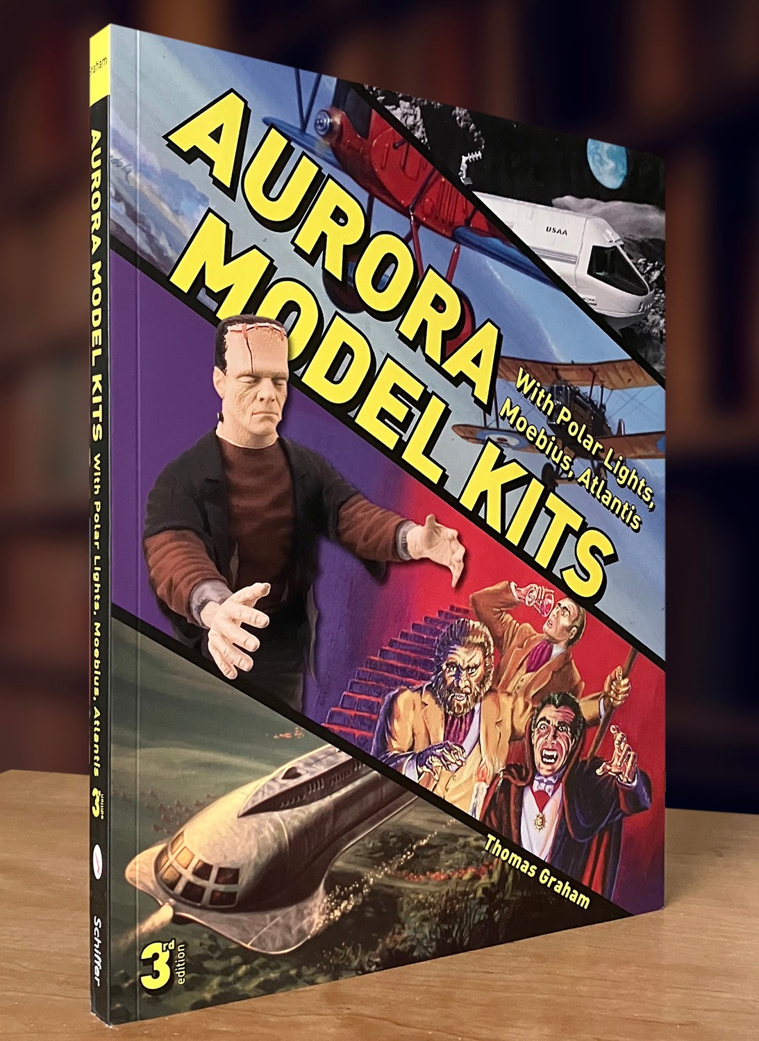 Aurora Model Kits: With Polar Lights, Moebius, Atlantis by Thomas Graham (2017)
