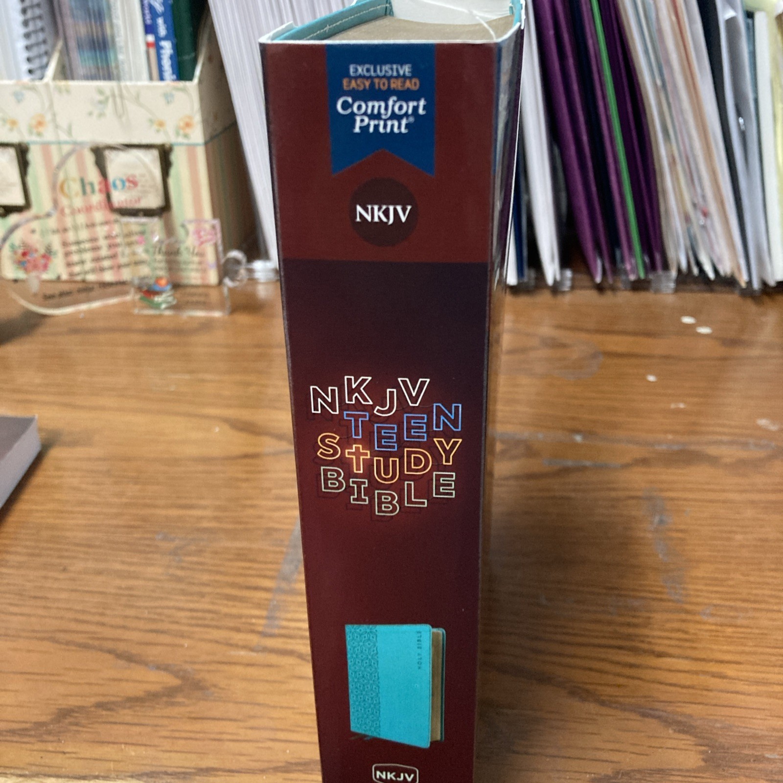 NKJV, Teen Study Bible, Leathersoft, Teal, Comfort Print NIB