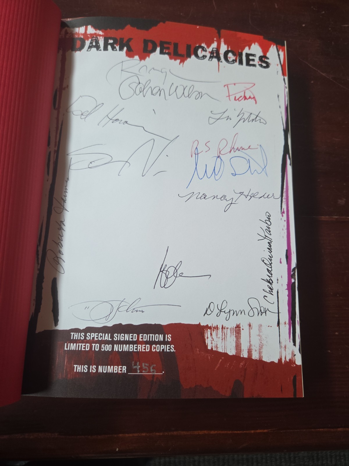 Dark Delicasies Cemetery Dance 2011 SIGNED LIMITED W/SLIPCASE