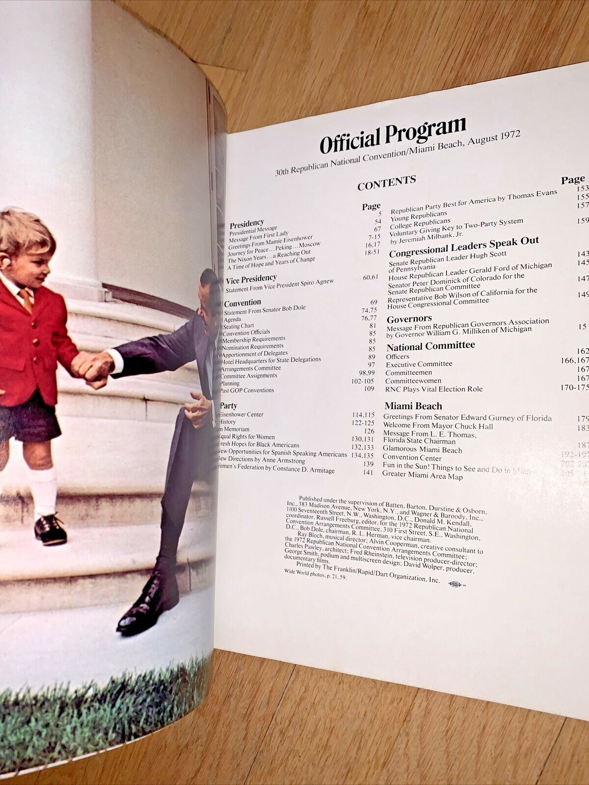 1972 REPUBLICAN NATIONAL CONVENTION, Miami Beach OFFICIAL PROGRAM 288 pages