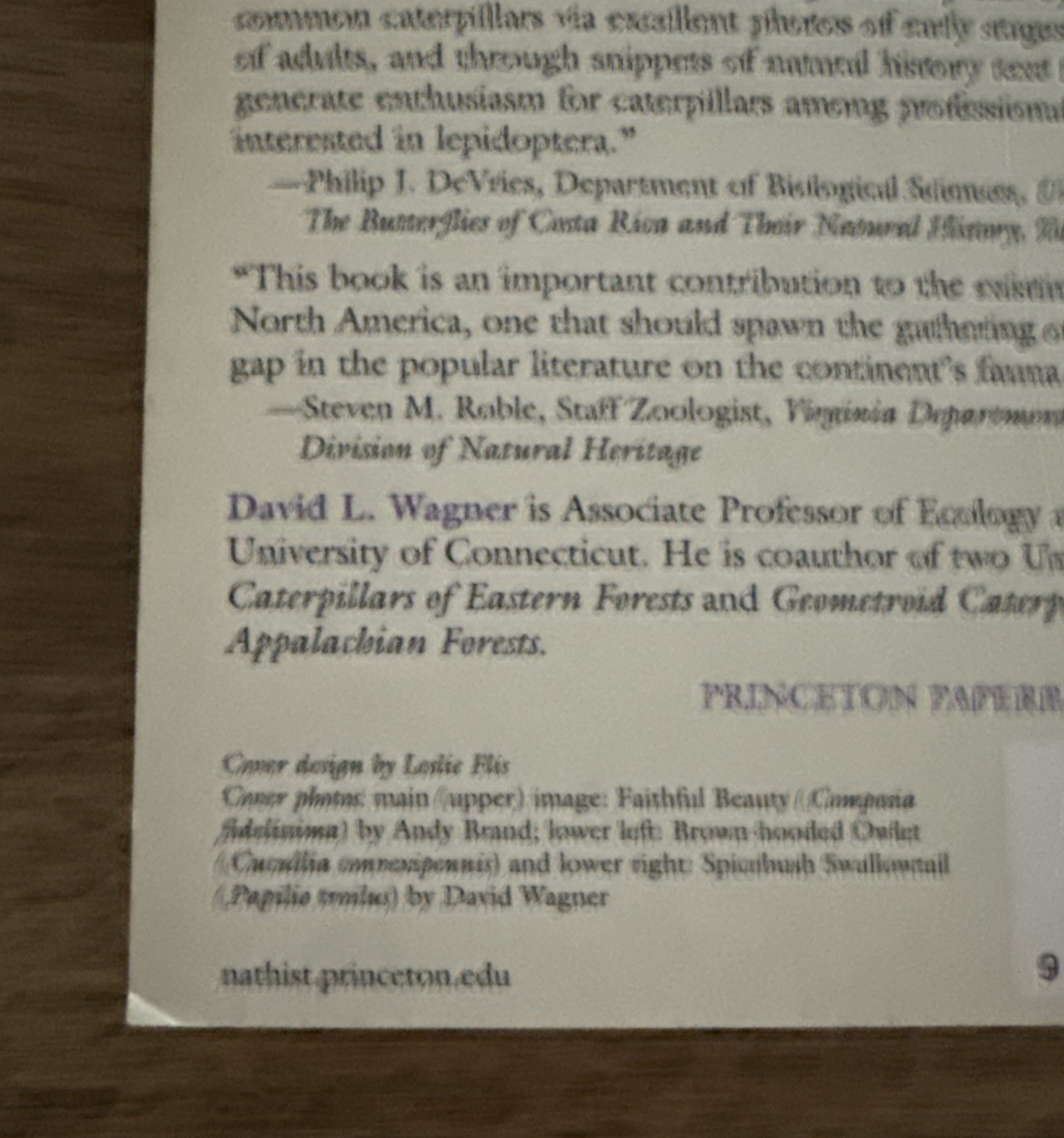 Caterpillars of Eastern North America: A Guide to Identification and Natural…