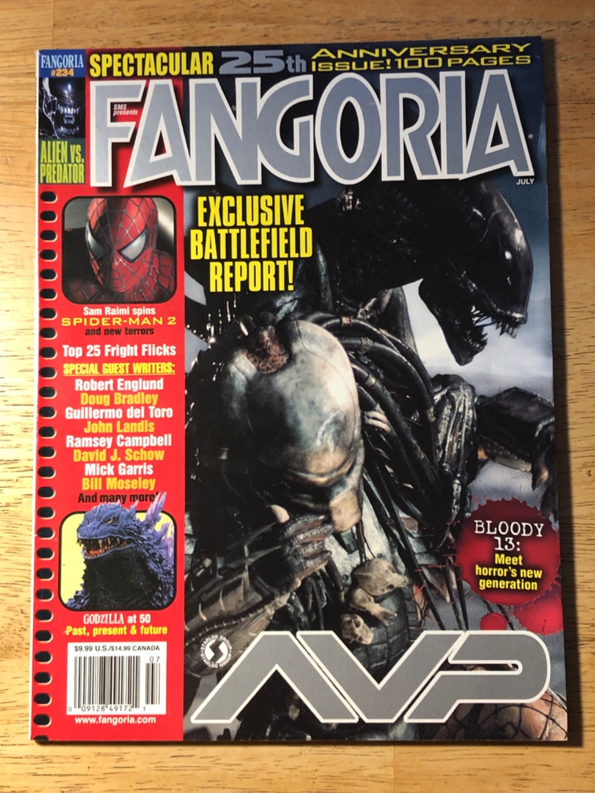 Fangoria Magazine issue #234 25th anniversary edition 100 pages/ Predator