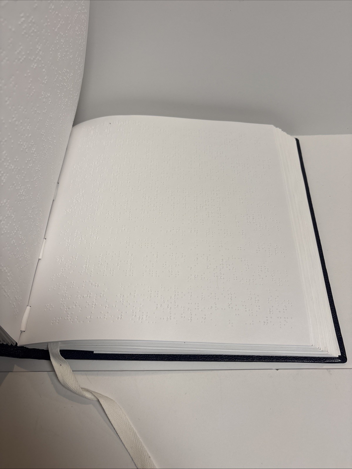 Braille Holy Bible – King James Version- Vol 6 1 & 2nd Kings