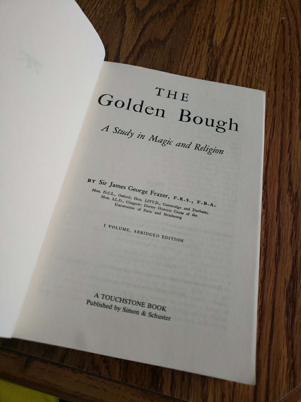The Golden Bough by Sir James George Frazer 1996 Paperback Book Magic Like New