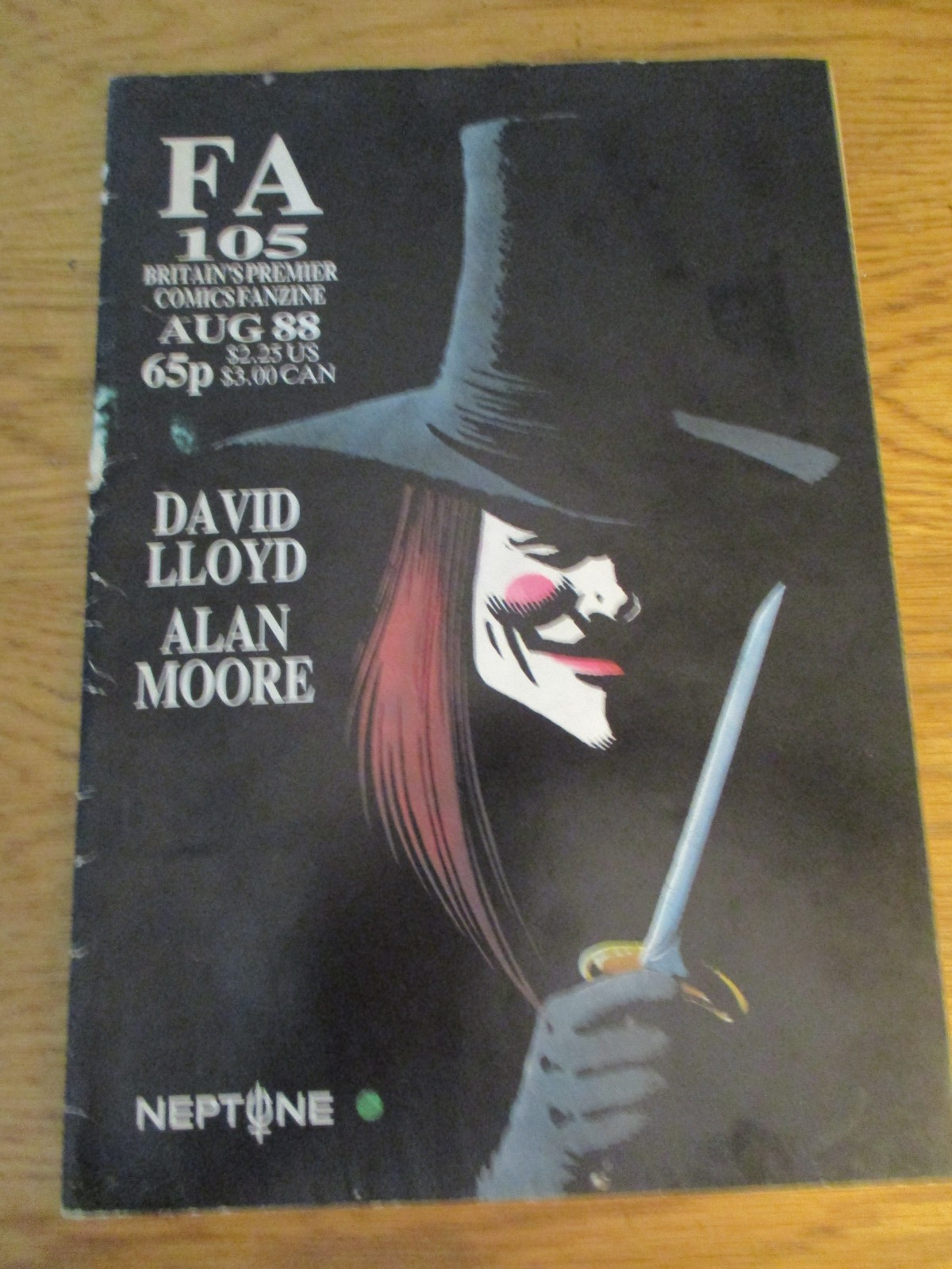FANTASY ADVERTISER no.105 fanzine UK 1988 ALAN MOORE DAVID LLOYD V FOR VENDETTA