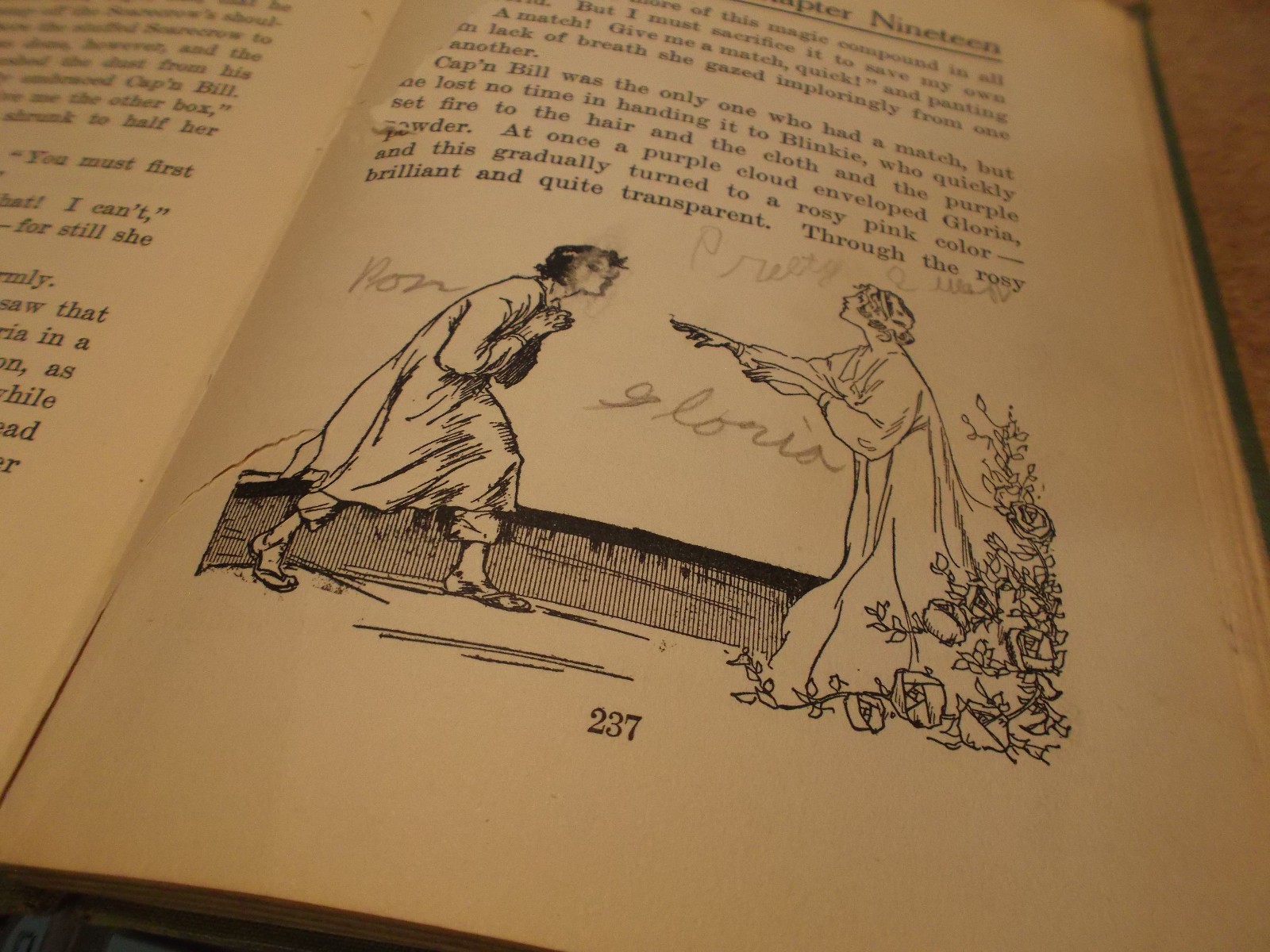 12 – Oz Books by L. Frank Baum – Illust by J. Neill – Reilly & Lee – HC