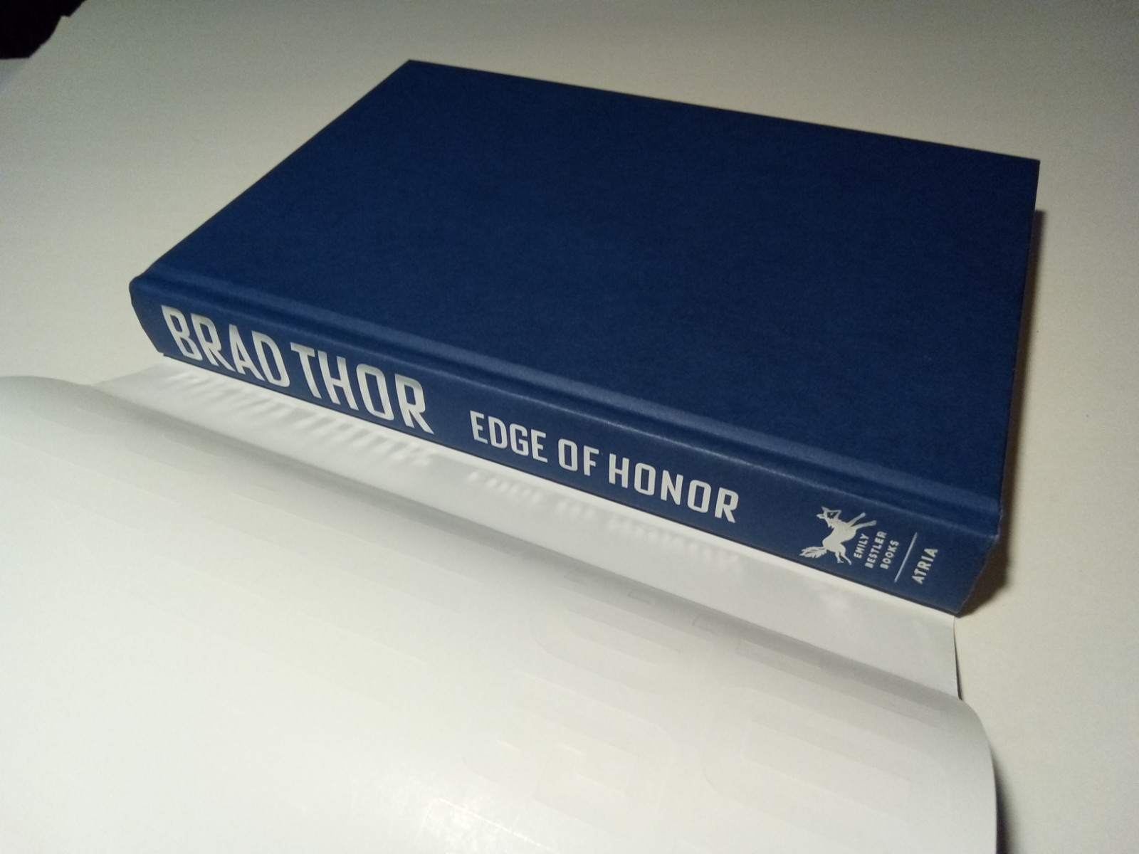 Edge of Honor by Brad Thor (2025, Hardcover)