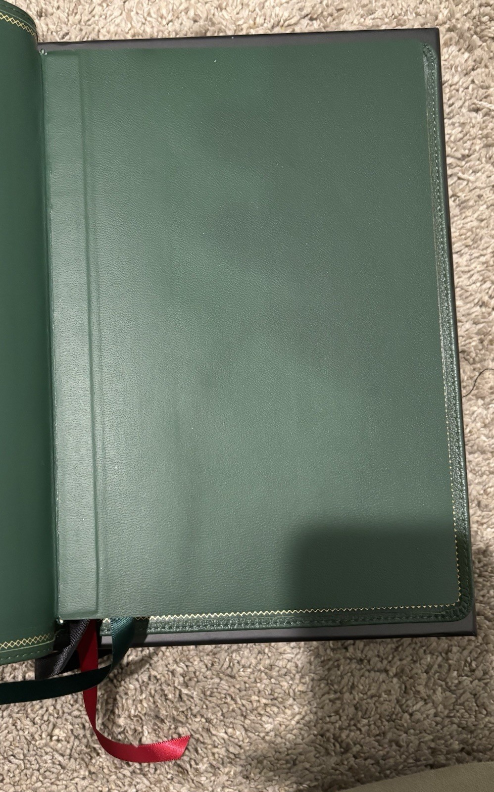 Thomas Nelson Nkjv Large Print Thinline. Limited Edition Green Goatskin