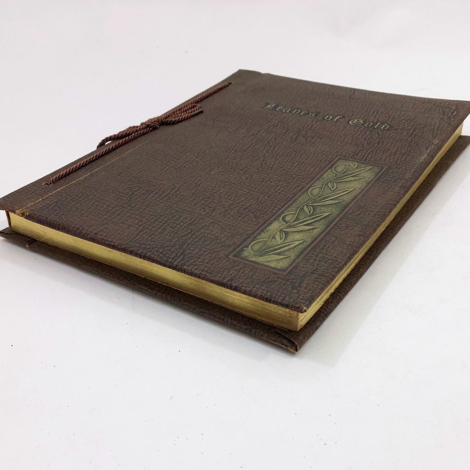 Leaves of Gold An Anthology of Prayers Clyde Francis Lytle 1947 12th Printing